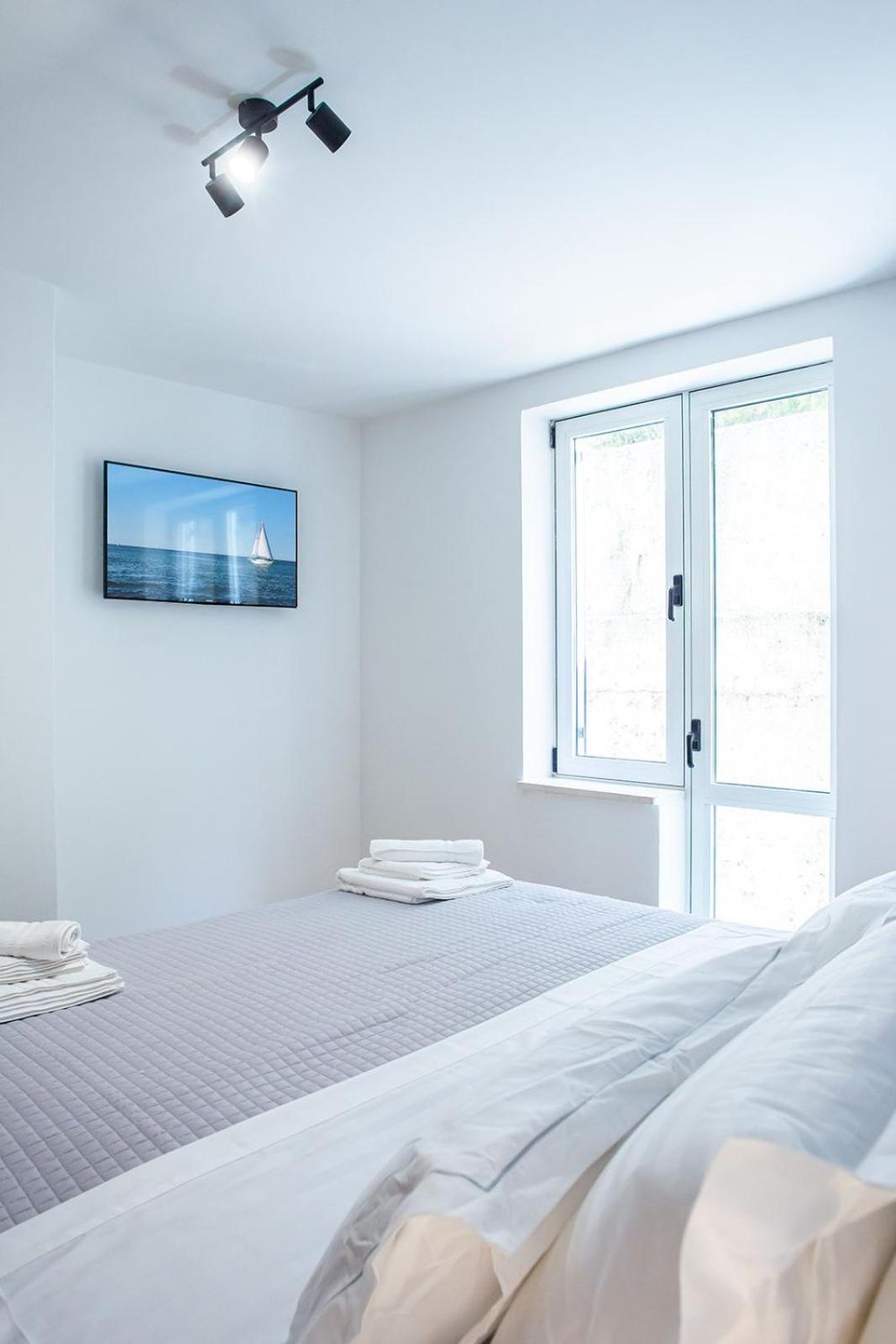 Three Bedroom Apartment With Old Town View - Orlanda'S Apartment Dubrovnik Exterior foto